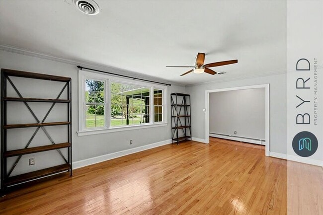 Photo - 8209 Barningham Rd