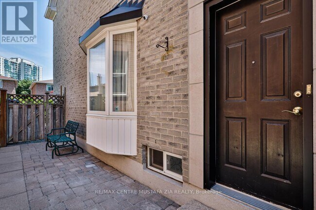 Photo - 4326 Mayflower Dr