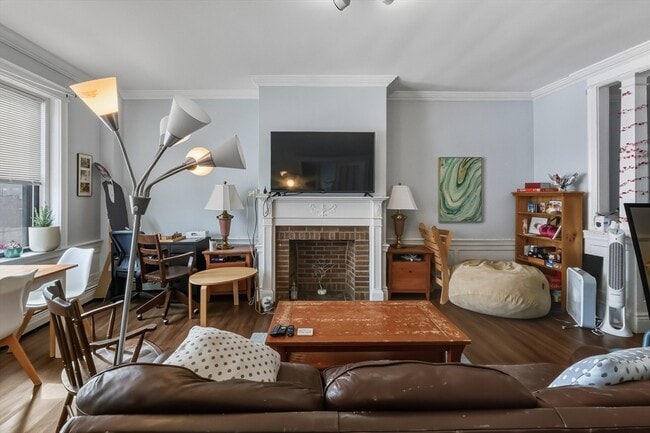 Photo - 1661 Commonwealth Ave Unit 5