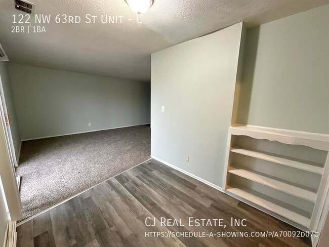 Photo - 122 NW 63rd St