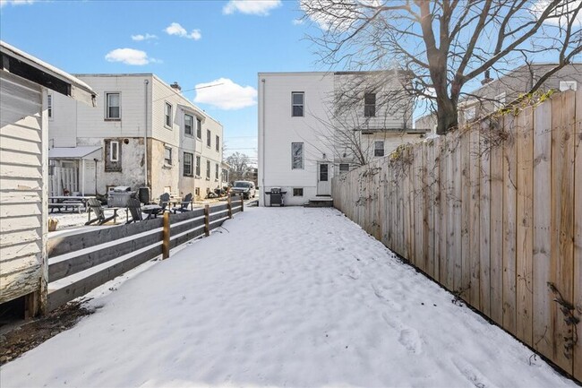 Photo - 515 Harrison Ave