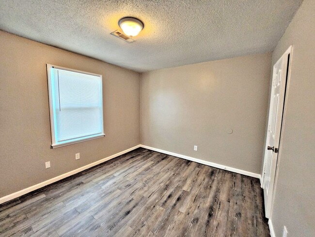 Photo - 1500 Ascent Trail NW Unit Apt D