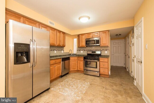 Photo - 246 S 22nd St