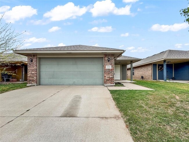 Photo - 1729 Everglade Ct