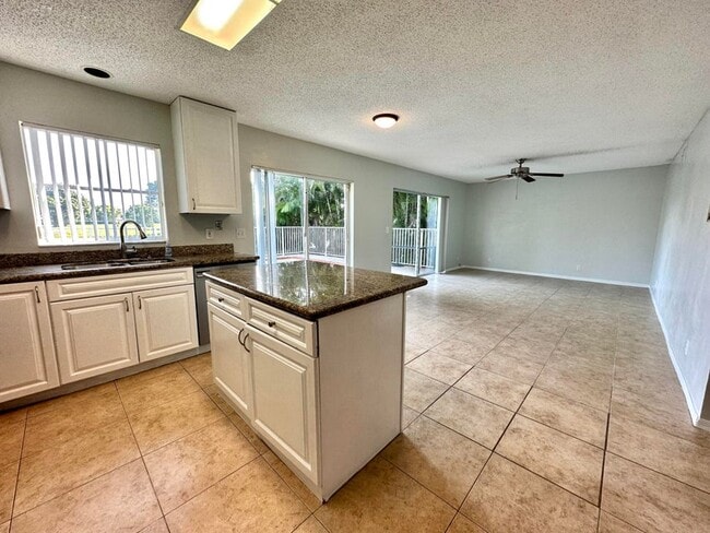 Photo - 2698 Linkside Dr