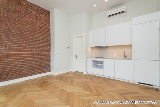Photo - 461 Massachusetts Ave Unidad 6