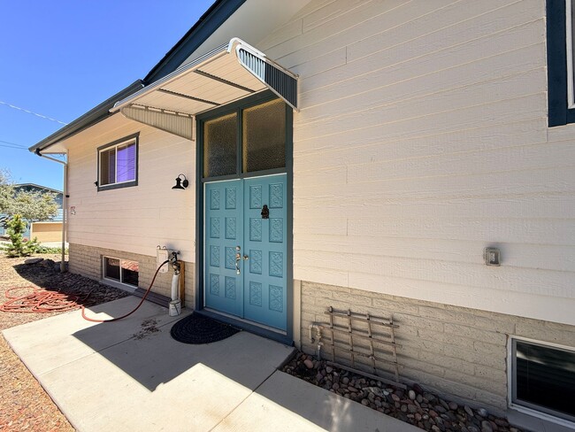Building Photo - 2-Story Three Bedroom Home with Views ~ Prescott