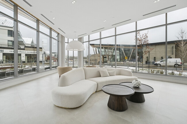 Photo - 333 Sunseeker Ave