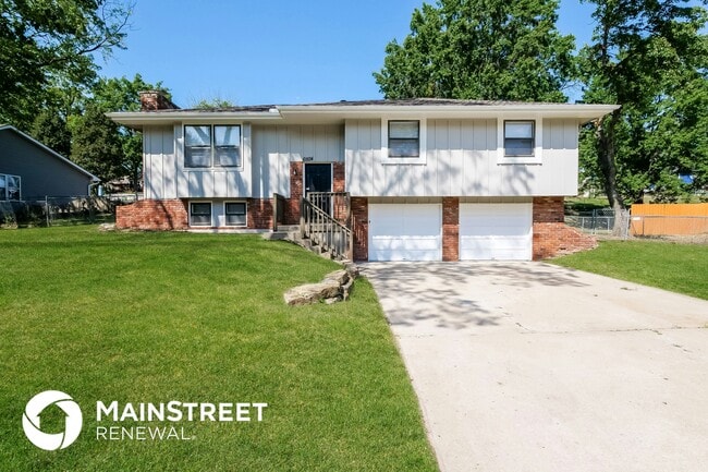 Building Photo - 6924 NW Pleasant View Dr Rental