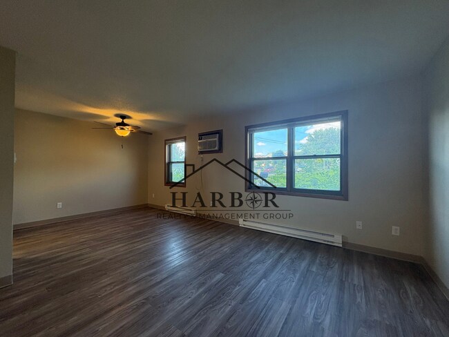 2414 30th Ave NW Unit B