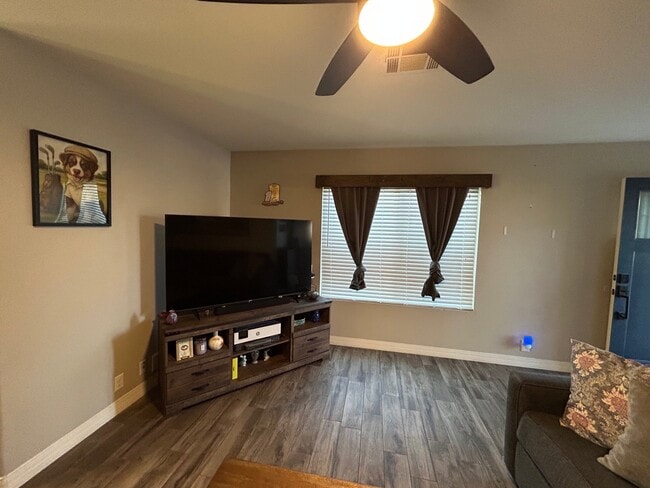 15725 W Post Dr