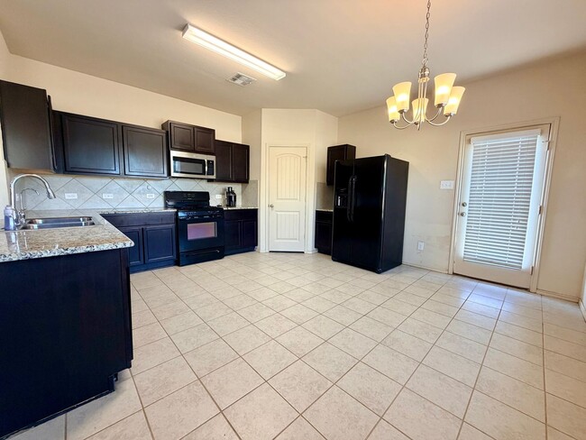 Photo - 3-Bedroom Home on Corner Lot in Cottonwood...