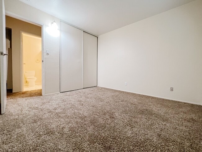 Photo - 418 Vernon St