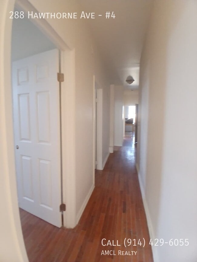 Building Photo - 288 Hawthorne Ave Unit #4 Rental