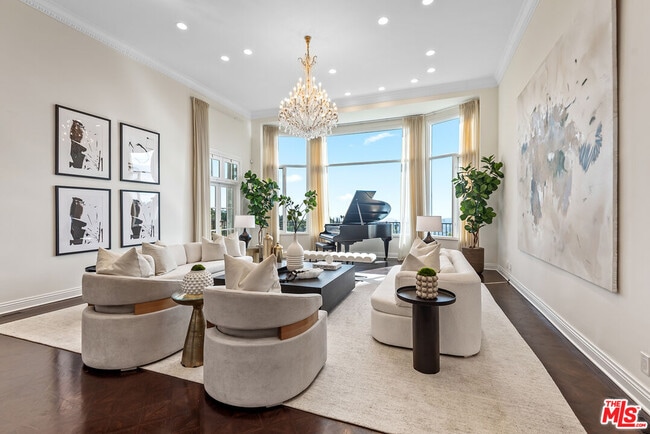 Photo - 1151 N Hillcrest Rd