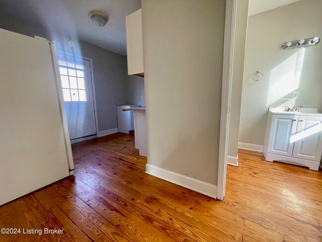 Photo - 1501 E Breckinridge St Unidad B