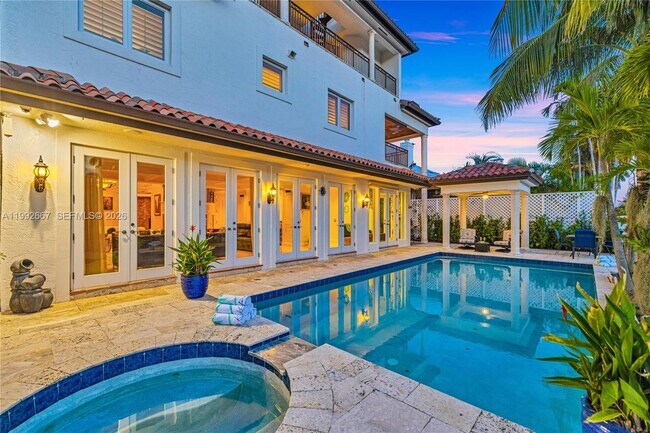 Photo - 625 Poinciana Dr