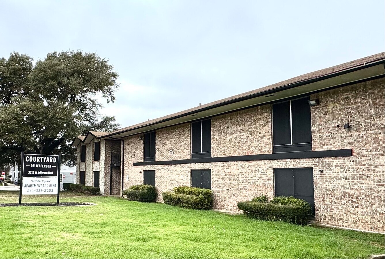 Courtyard on Jefferson - Courtyard on Jefferson