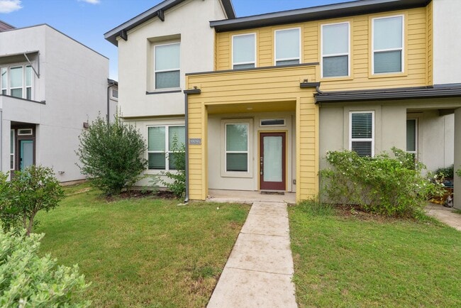 Photo - 8809A Whitter Dr