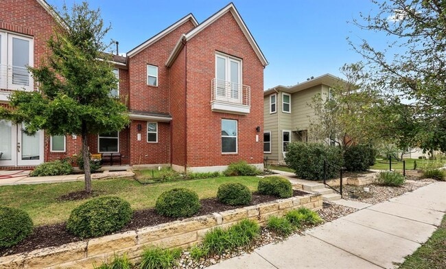 Photo - 2222 Simond Ave Condo Unit E