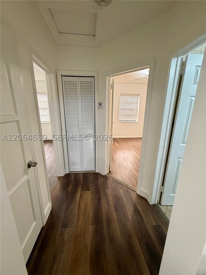 Photo - 1200 NW 37th Ave Unit 2