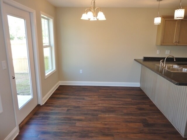 Photo - Stylish 3BR/2.5BA Two-Story Home with Fenced Yard & Modern Kitchen in North Valdosta
