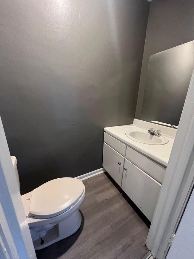 Photo - 4 Bedroom 2.5 Bathroom Home