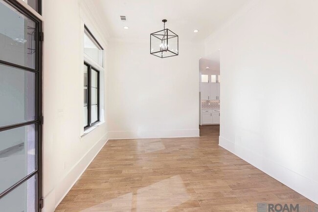 Photo - 18171 Vis-A-Vis Ave