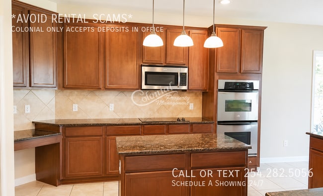 Photo - 711 Cattail Cir