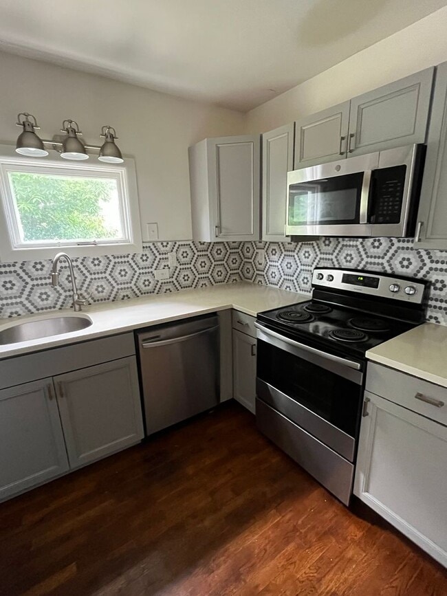 Photo - 1005 E Wylie St