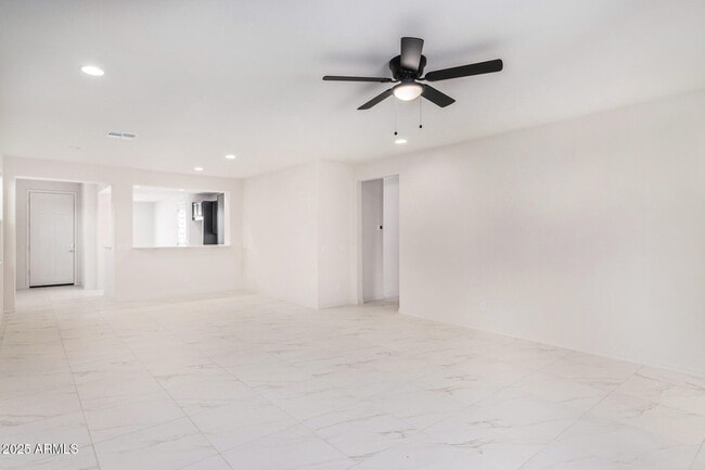 Photo - 6970 W Gwen St