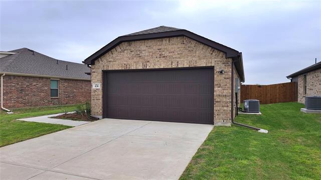 Photo - 434 Cypress Ln