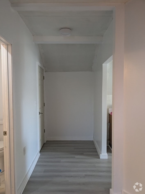 Building Photo - 28 Cunningham St Unit 3 Rental