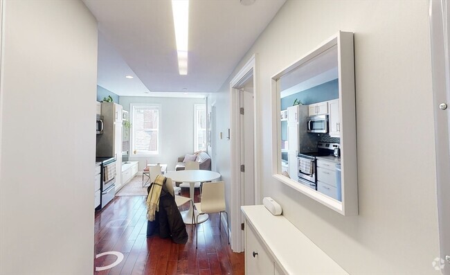 Building Photo - 9 Anderson St Unit 4 R Rental