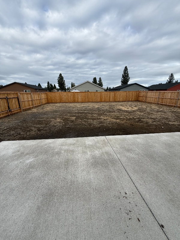 Photo - 16650 Grey Pne St