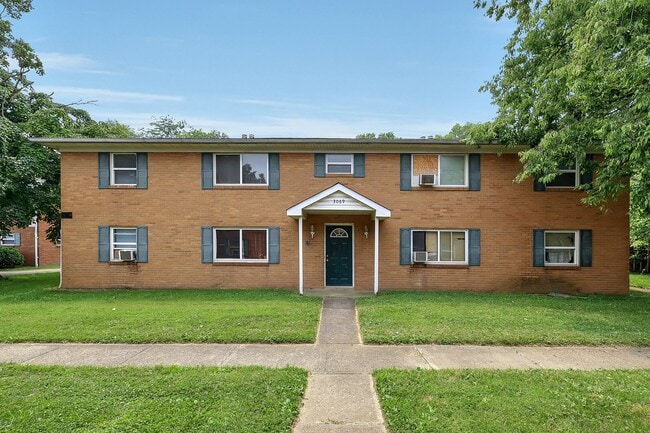 Building Photo - 179 Currier Dr Unit 179-B Rental