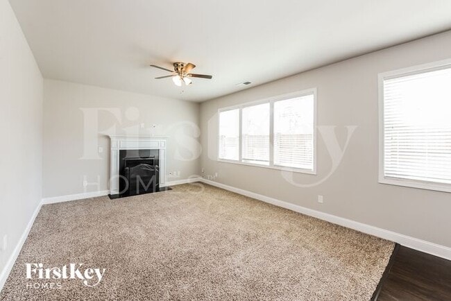 Photo - 2061 Chesley Dr