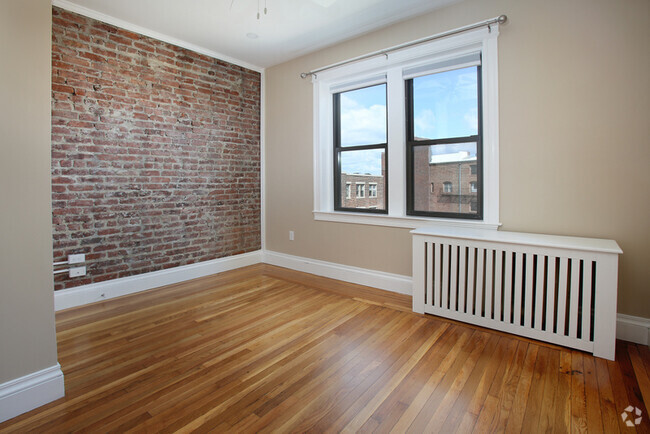 Building Photo - 1111 Boylston St Unit 2 Rental