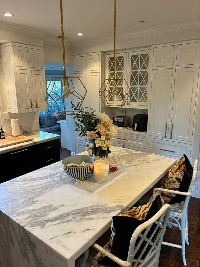 Photo - 212 Dwight Rd