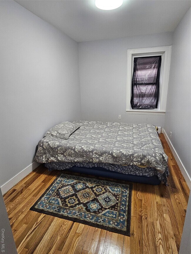 Photo - 78-32 87th Ave