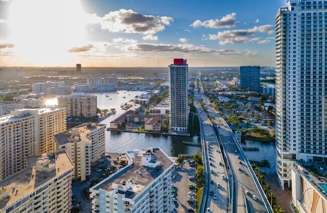 Photo - 1830 S Ocean Dr Unit 4710