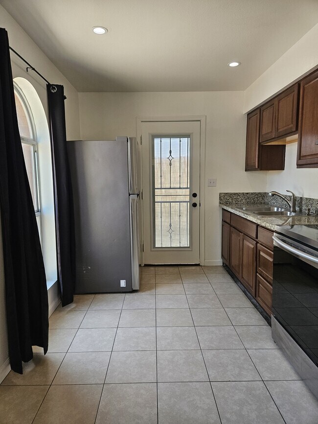 Photo - Very nice 2 Bed 1 Bath Downtown Chandler