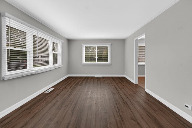 Photo - 304 Seneca St