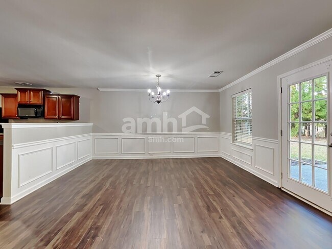 Photo - 367 Hidden Creek Ln