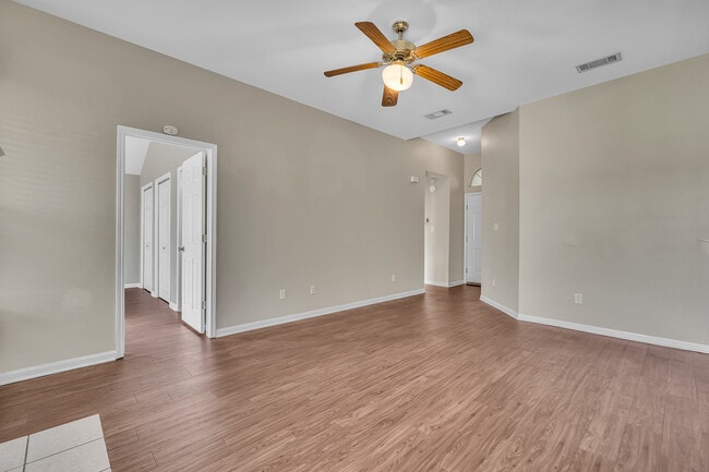 Photo - 3715 Westfield Dr