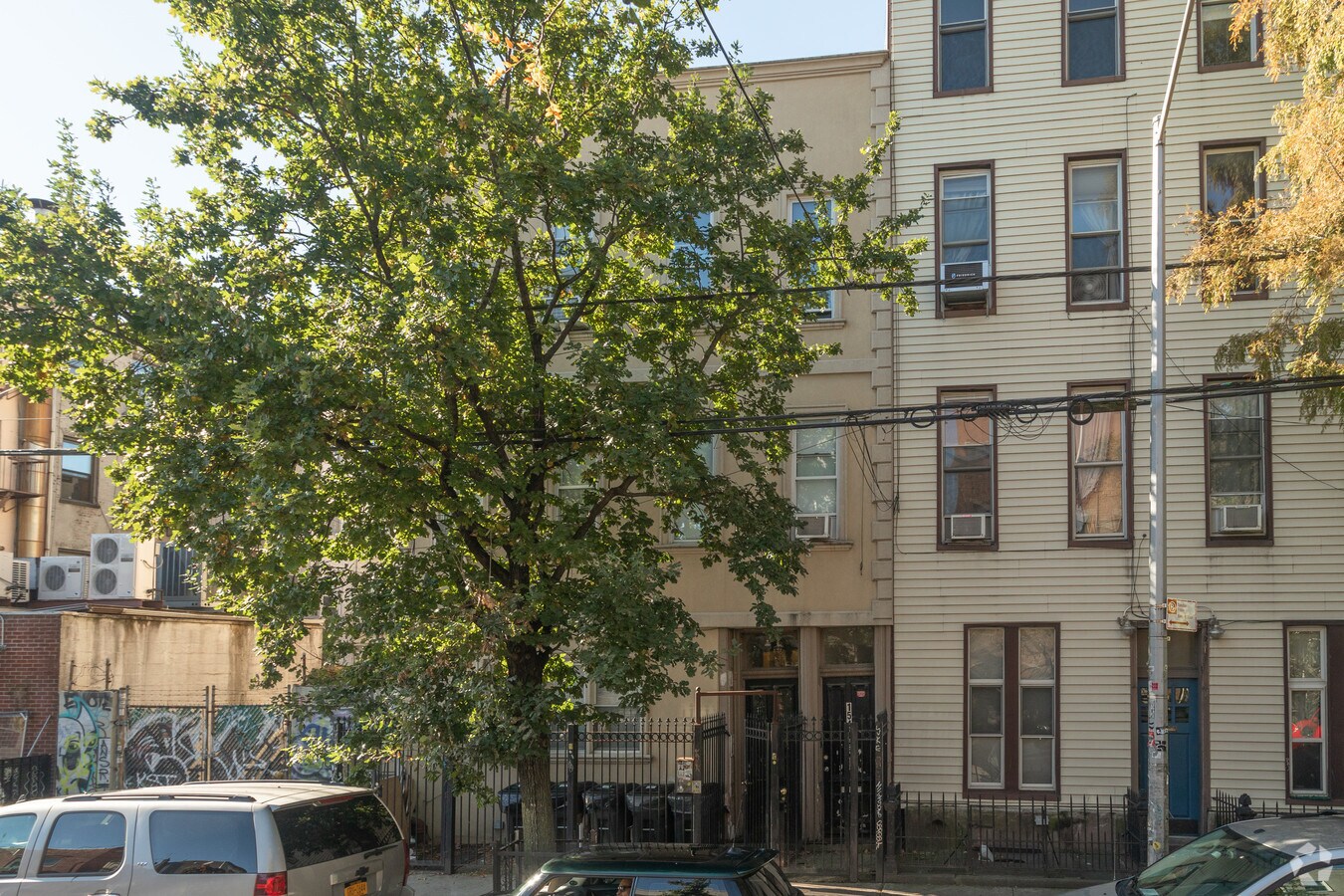 Photo - 154 N 9th St