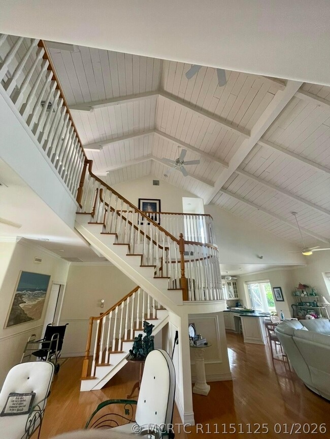 Photo - 950 Marble Way