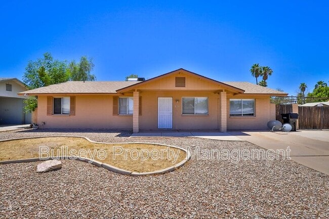 Building Photo - 331 W Pinon Ave Rental
