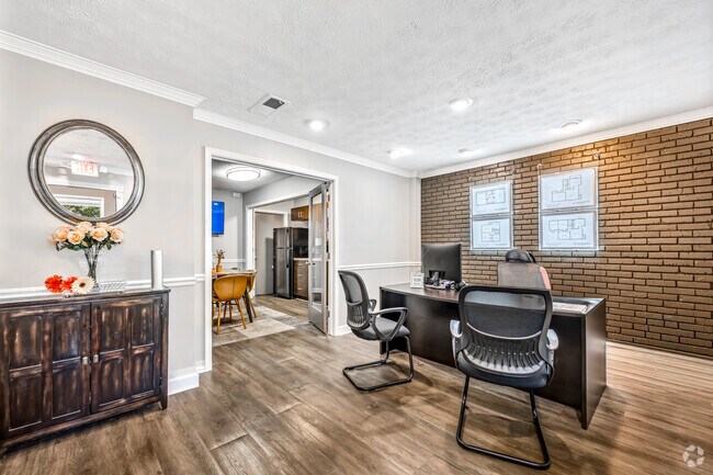 Leasing Office
