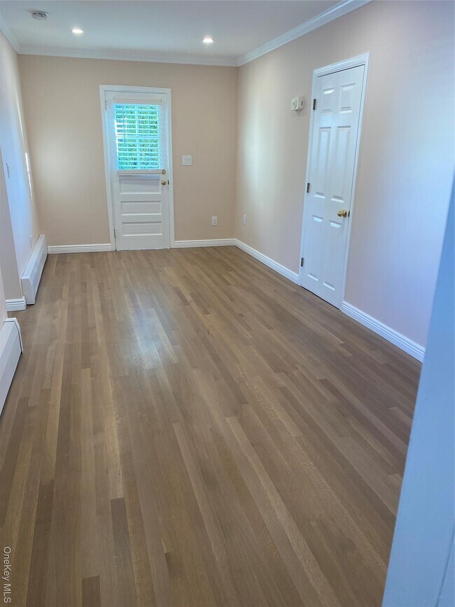 Photo - 75 W Washington Ave